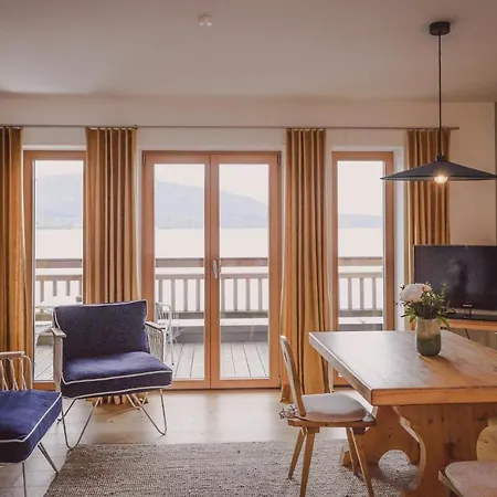 Clubhaus Bachmair Weissach 아파트