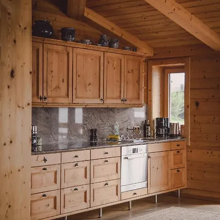 Clubhaus Bachmair Weissach 아파트