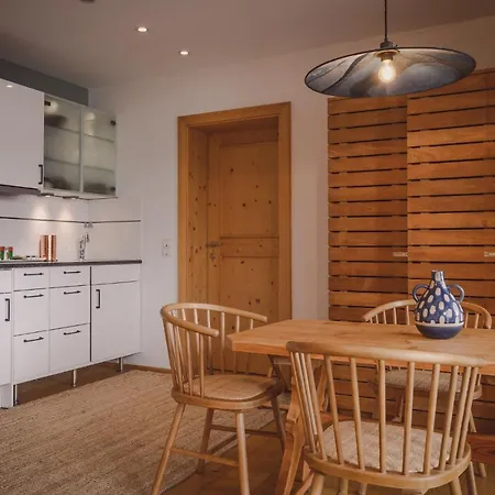 Clubhaus Bachmair Weissach 아파트